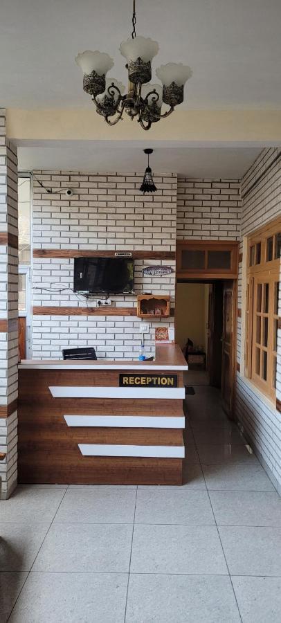 Hotel Snow Country Villa Manali  Bagian luar foto