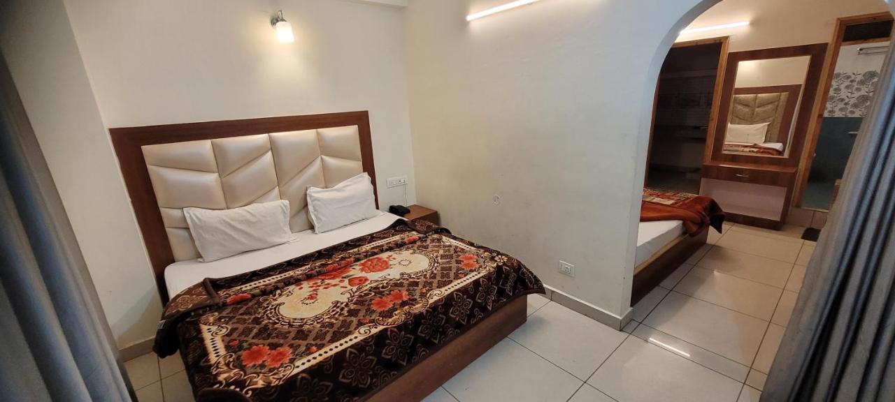 Hotel Snow Country Villa Manali  Bagian luar foto