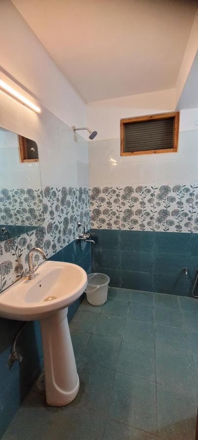 Hotel Snow Country Villa Manali  Bagian luar foto