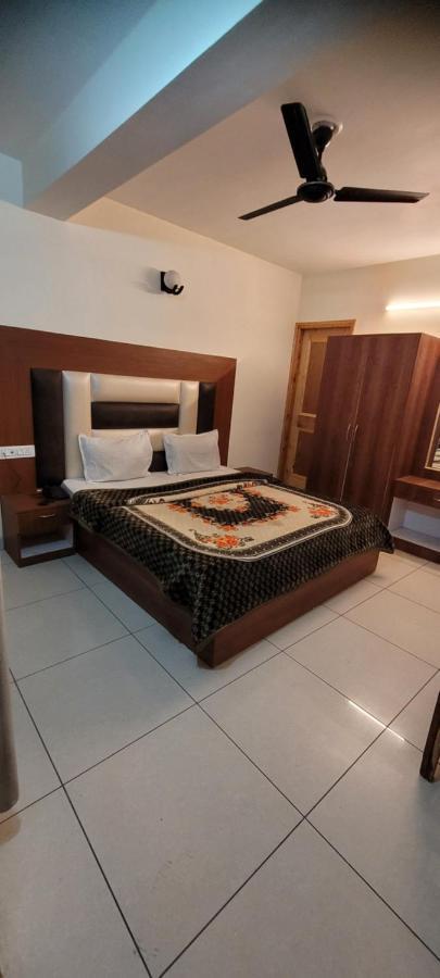 Hotel Snow Country Villa Manali  Bagian luar foto