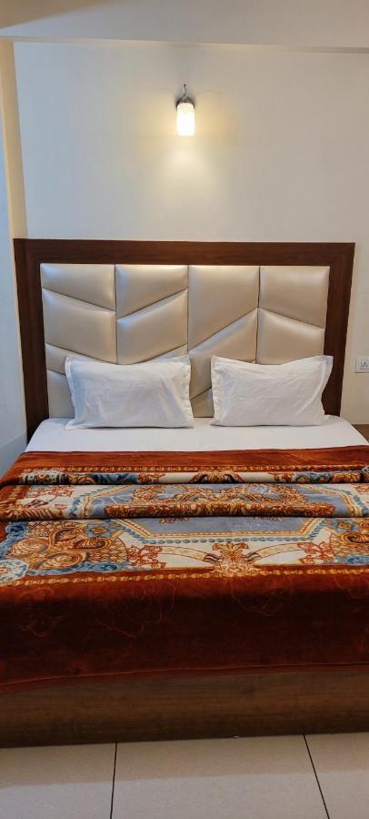 Hotel Snow Country Villa Manali  Bagian luar foto