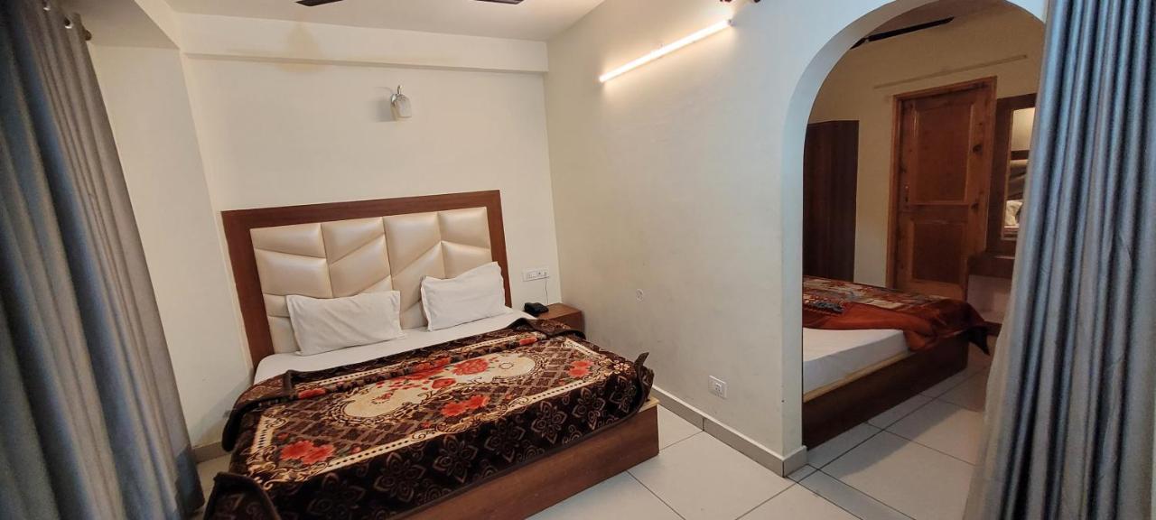 Hotel Snow Country Villa Manali  Bagian luar foto