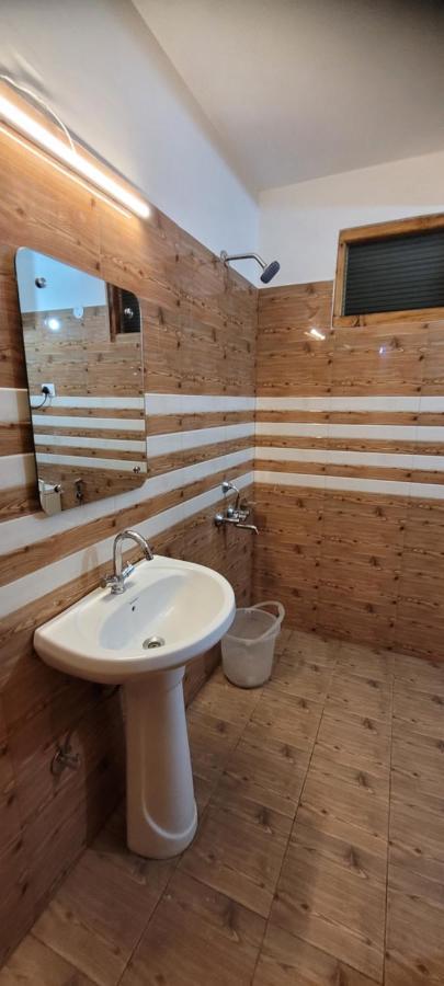 Hotel Snow Country Villa Manali  Bagian luar foto