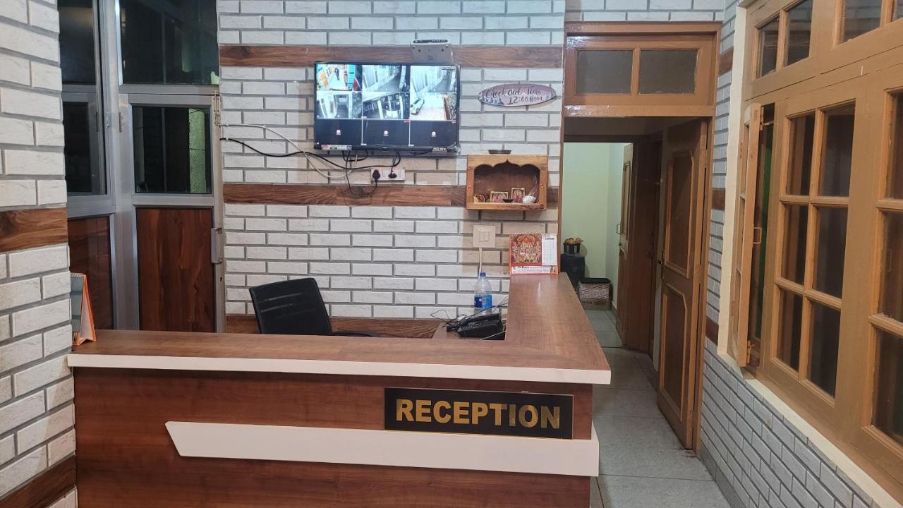 Hotel Snow Country Villa Manali  Bagian luar foto