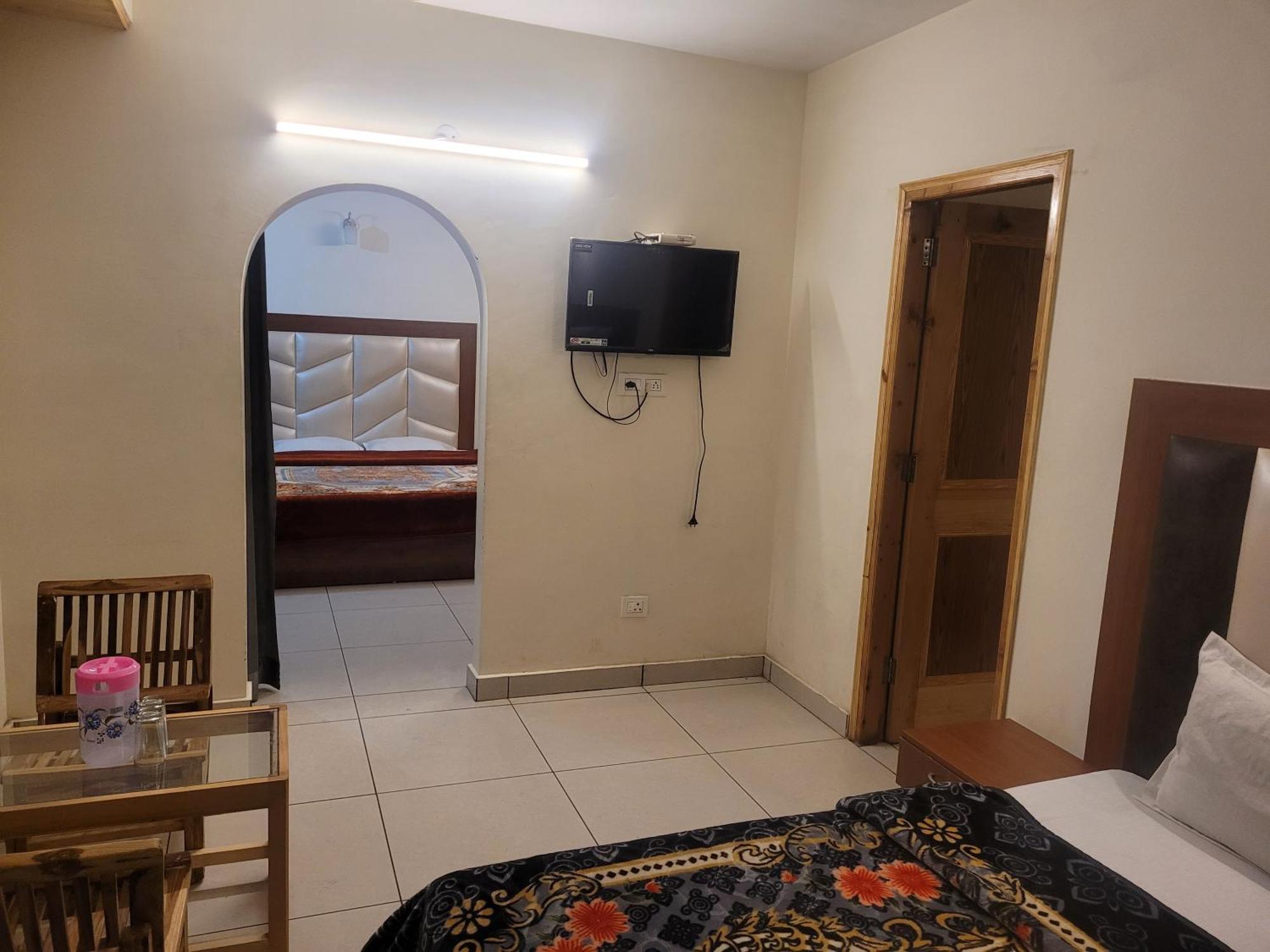 Hotel Snow Country Villa Manali  Bagian luar foto