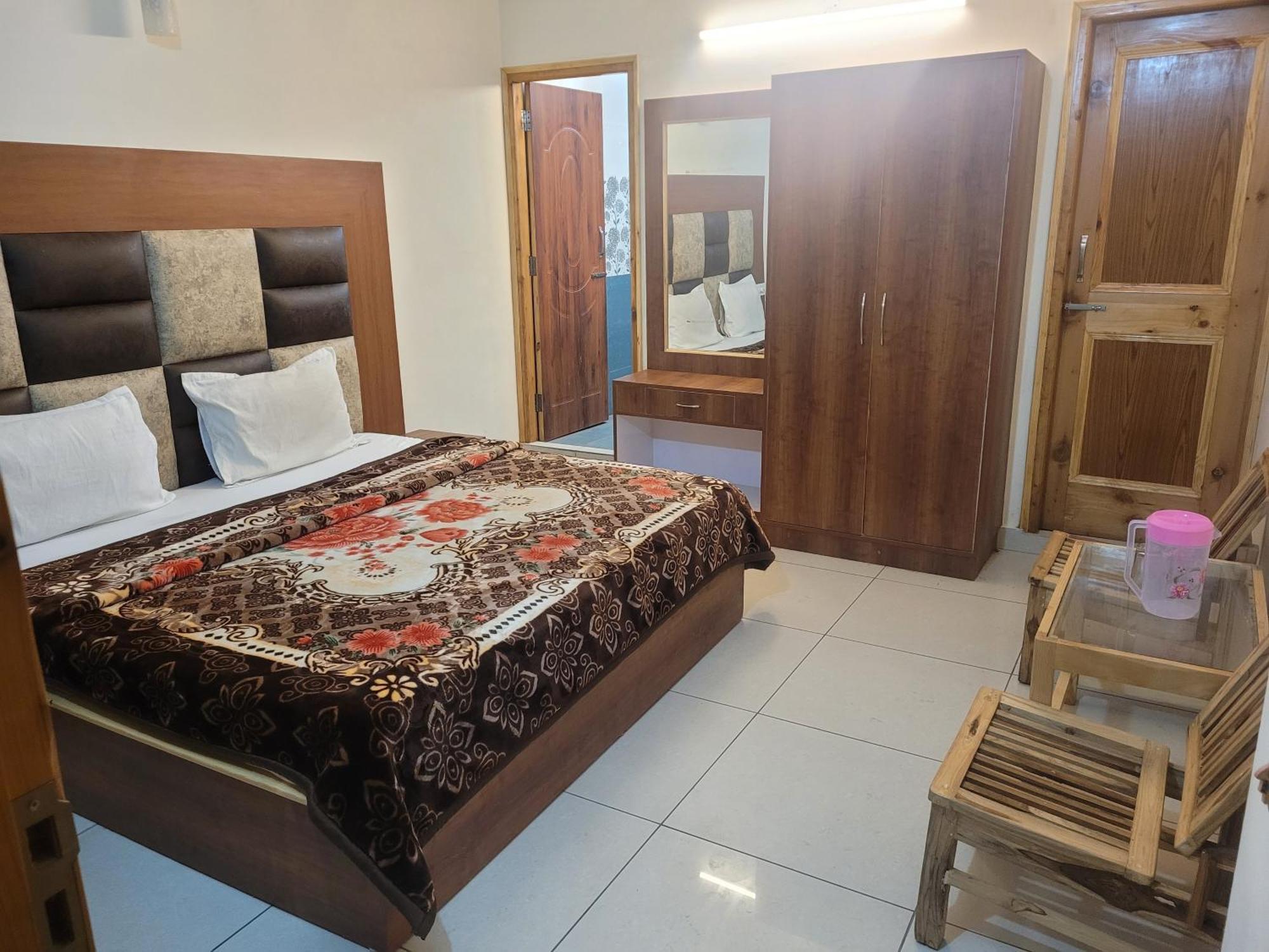 Hotel Snow Country Villa Manali  Bagian luar foto